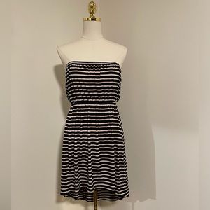 MaiTai NWOT L strapless mini